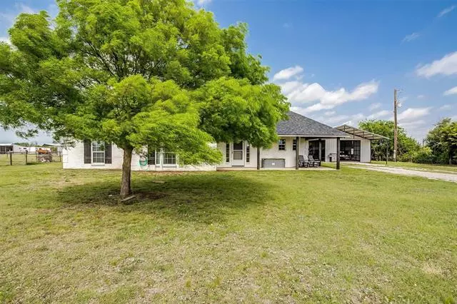 6625 Hutcheson Hill Road, Springtown, TX 76082