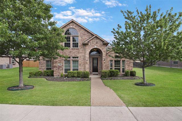 821 Regal Bluff Lane, Desoto, TX 75115