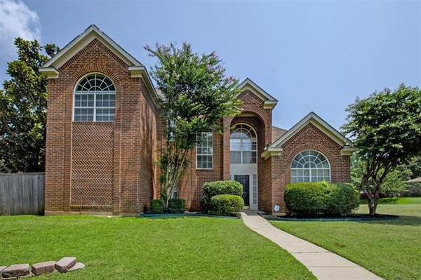 1419 Bogard Lane, Lewisville, TX 75077