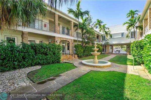 2137 Calais Dr  #5, Miami Beach, FL 33141