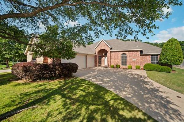 2501 Cape Hatteras Court, Denton, TX 76210