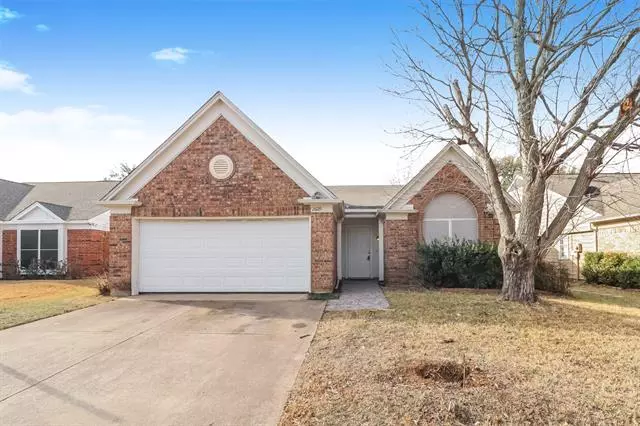 2629 Dahlia Drive, Fort Worth, TX 76123