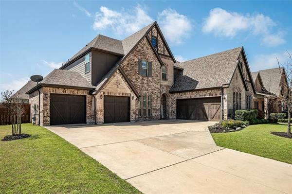 989 Lazy Brooke Drive, Rockwall, TX 75087