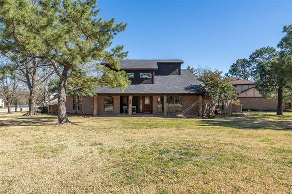 1 Meadowbrook Lane, Trophy Club, TX 76262