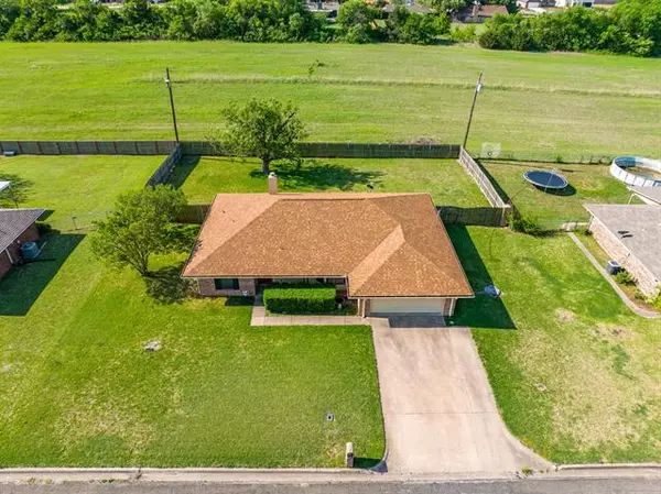 Hillsboro, TX 76645,210 Cloverdale Street