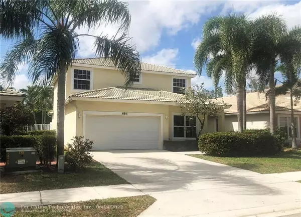 Lake Worth Beach, FL 33463,6851 Lantern Key Dr