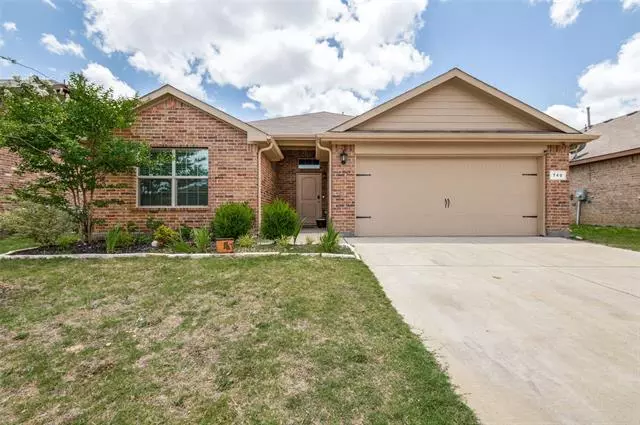 740 Wylie Street, Crowley, TX 76036