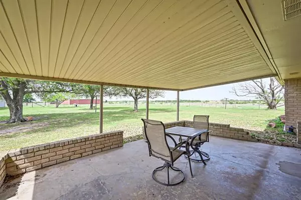 Corsicana, TX 75110,1471 NW CR 2020