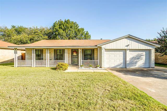 1120 Celeste Street, Crowley, TX 76036