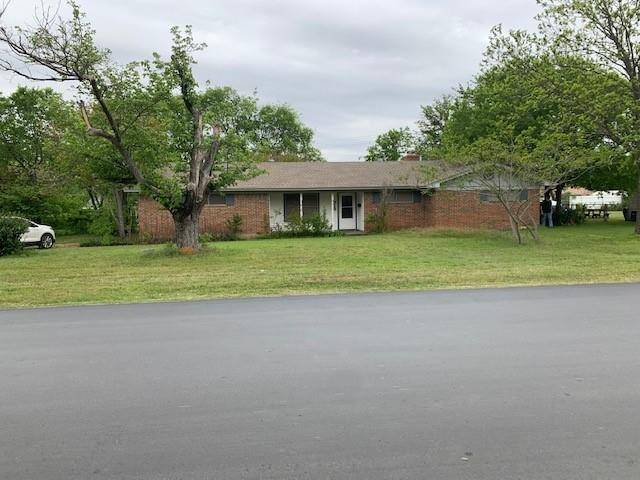 313 E Hampton Road E, Crowley, TX 76036