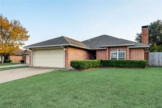 Crowley, TX 76036,521 Oak Hollow Court