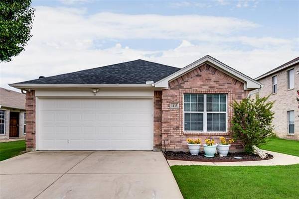 1133 Boxwood Drive, Crowley, TX 76036