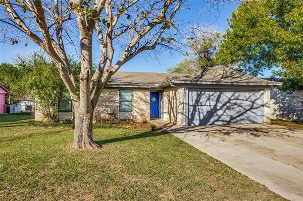 1116 Lee Ann Street, Crowley, TX 76036