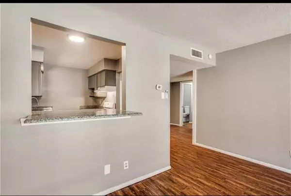 Fort Worth, TX 76116,6008 Westridge Lane #510