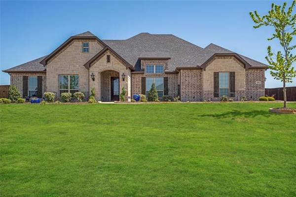 830 Davenport Drive, Waxahachie, TX 75167