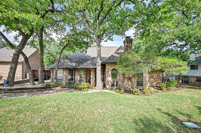 3804 Yachtclub Drive, Arlington, TX 76016