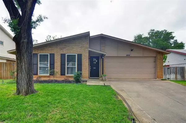 2614 Meadowview Drive, Arlington, TX 76016