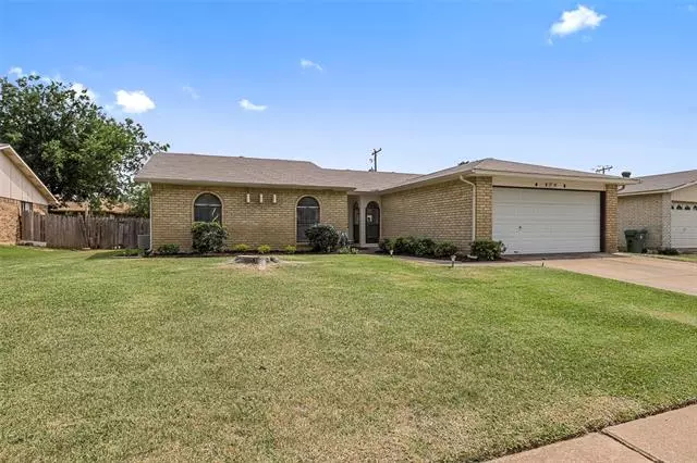 Arlington, TX 76016,6706 Forestview Drive