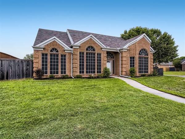 5801 Allen Lane, Rowlett, TX 75088