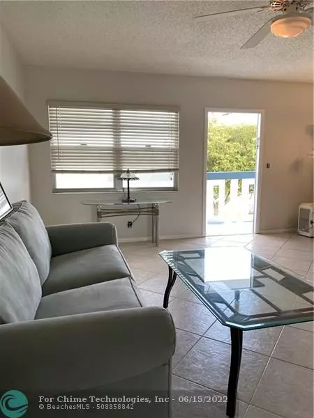 Deerfield Beach, FL 33442,4002 Farnham N  #4002