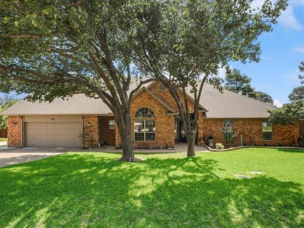 108 Redwood Drive, Highland Village, TX 75077