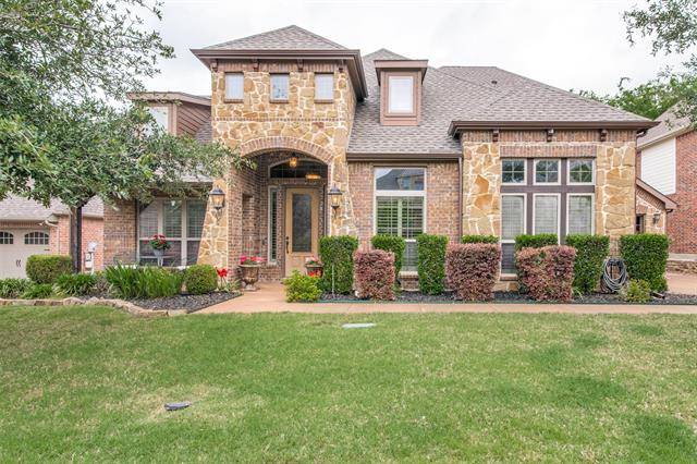 34 Tennis Village Drive, Heath, TX 75032