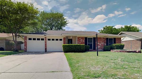 6940 Windward Way, Forest Hill, TX 76140