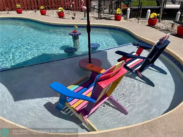 2406 Marathon Ln, Fort Lauderdale, FL 33312