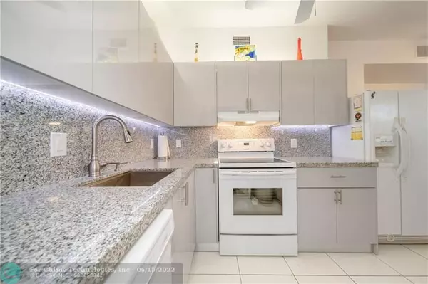 Fort Lauderdale, FL 33312,2406 Marathon Ln