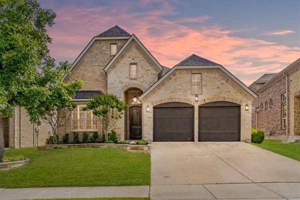 7353 Brightwater Road, Fort Worth, TX 76132