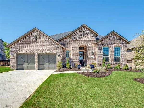 1137 Broadmoor Way, Roanoke, TX 76262