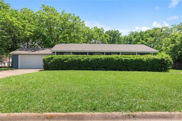 2122 E Pecan Street, Sherman, TX 75090