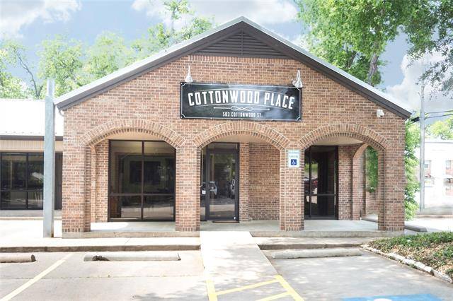 503 Cottonwood Street, Glen Rose, TX 76043