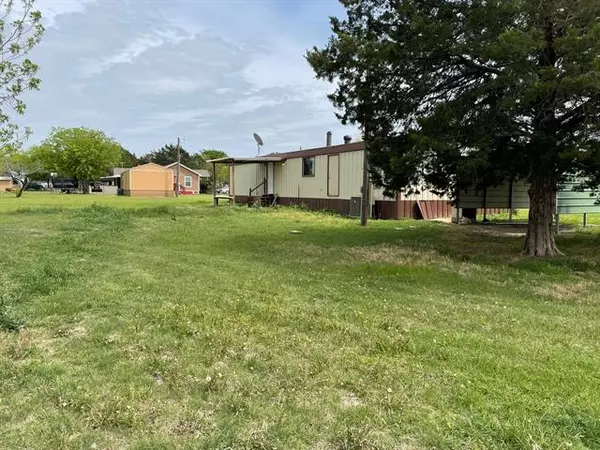 Cleburne, TX 76031,809 County Road 701