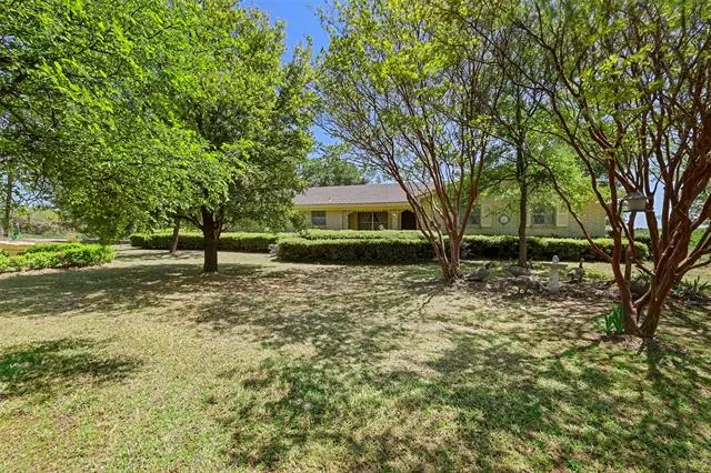 2400 County Road 425A, Cleburne, TX 76031