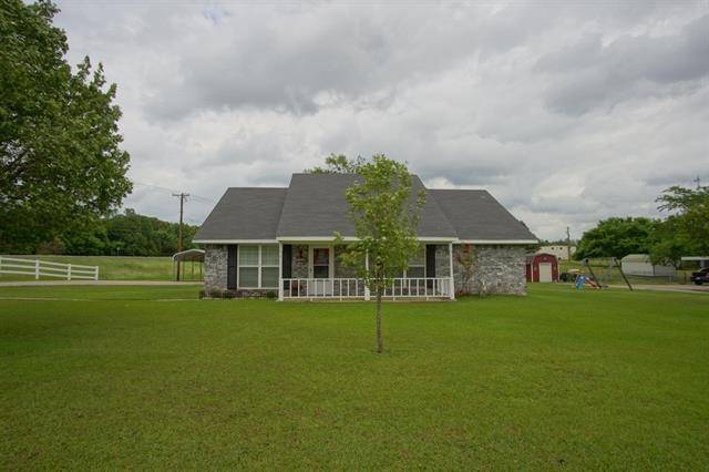 101 Cripple Creek, Powderly, TX 75473