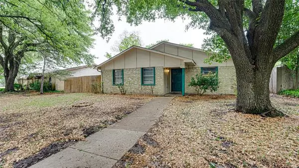 Garland, TX 75043,6421 Briar Knoll Drive