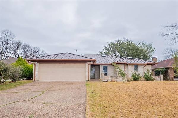 1000 Windmill Lane, Irving, TX 75061