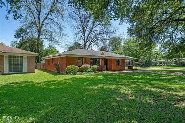 2943 E Cavett Drive, Shreveport, LA 71104