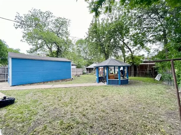 Grand Prairie, TX 75050,1802 Ruea Street