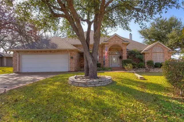 6109 Laredo Court, Granbury, TX 76049