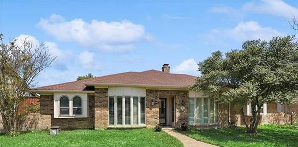 811 Serenade Lane, Richardson, TX 75081