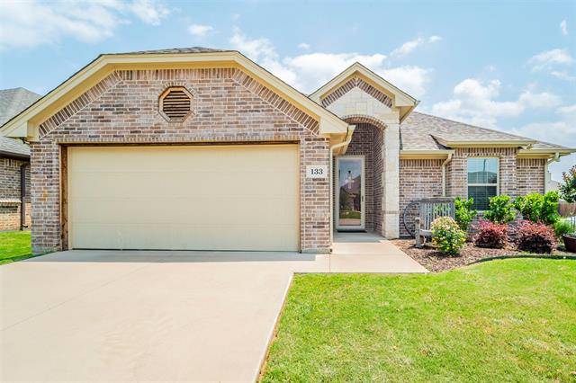 133 Donna Circle, Granbury, TX 76049