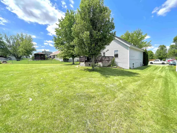 Pecatonica, IL 61063,1404 SCENIC Drive