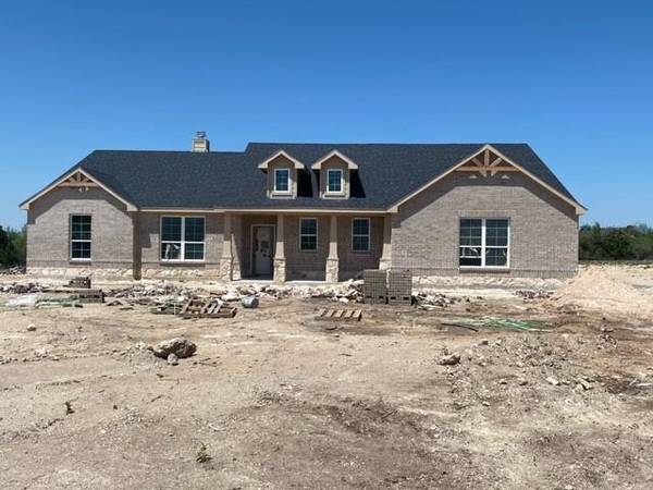 1097 Flagstone Drive, Weatherford, TX 76085