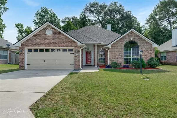 Haughton, LA 71037,111 Red Fox Circle