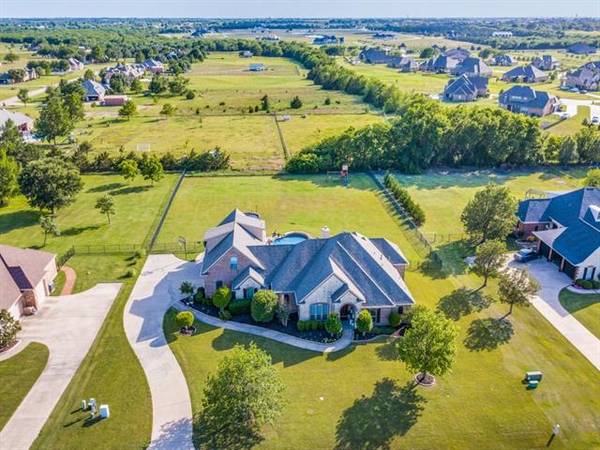 214 Pheasant Hill Drive, Mclendon Chisholm, TX 75032