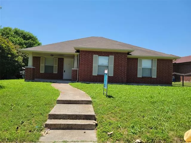 2541 Prichard Lane, Dallas, TX 75227