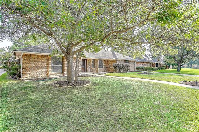 North Richland Hills, TX 76180,5029 Lake View Circle