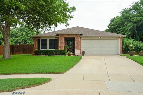 2117 Doecrest Drive, Denton, TX 76210